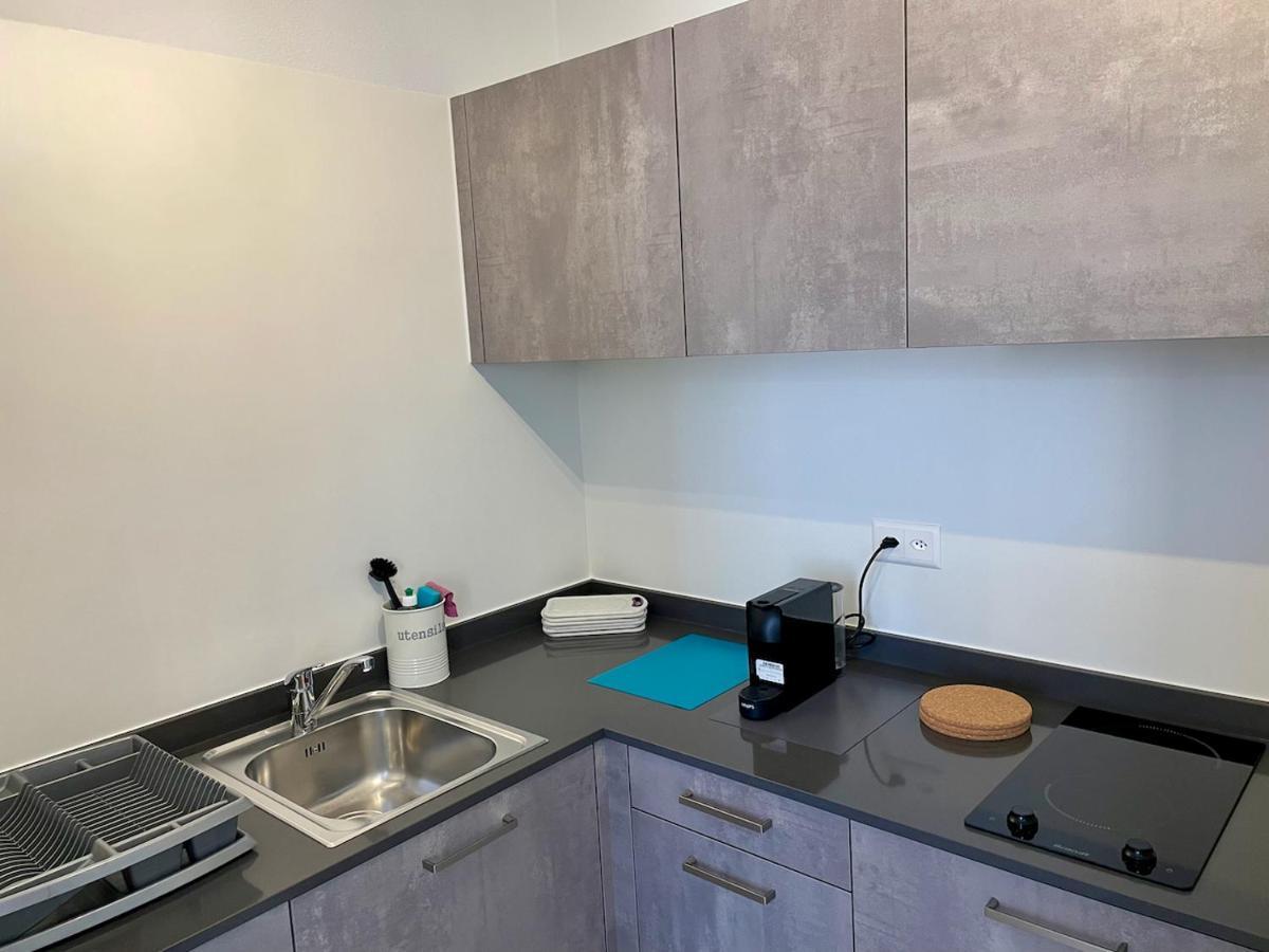 Great2Stay City Center Apartments Локарно Экстерьер фото